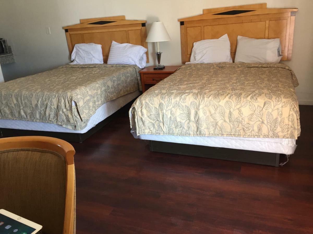 River Valley Inn Needles Extérieur photo